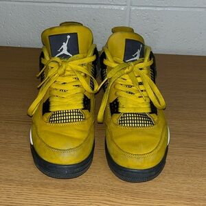 Lightning Jordan 4